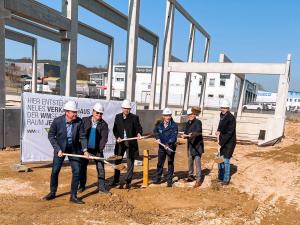 Spatenstich für das neue Verkaufshaus der WM SE in Jena-Maua